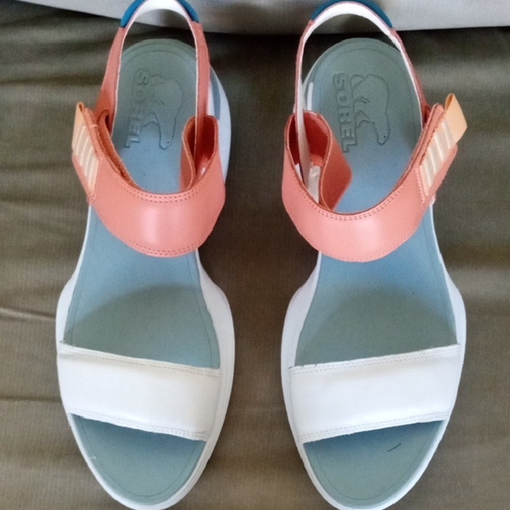 Sorel Pink and White Sandals